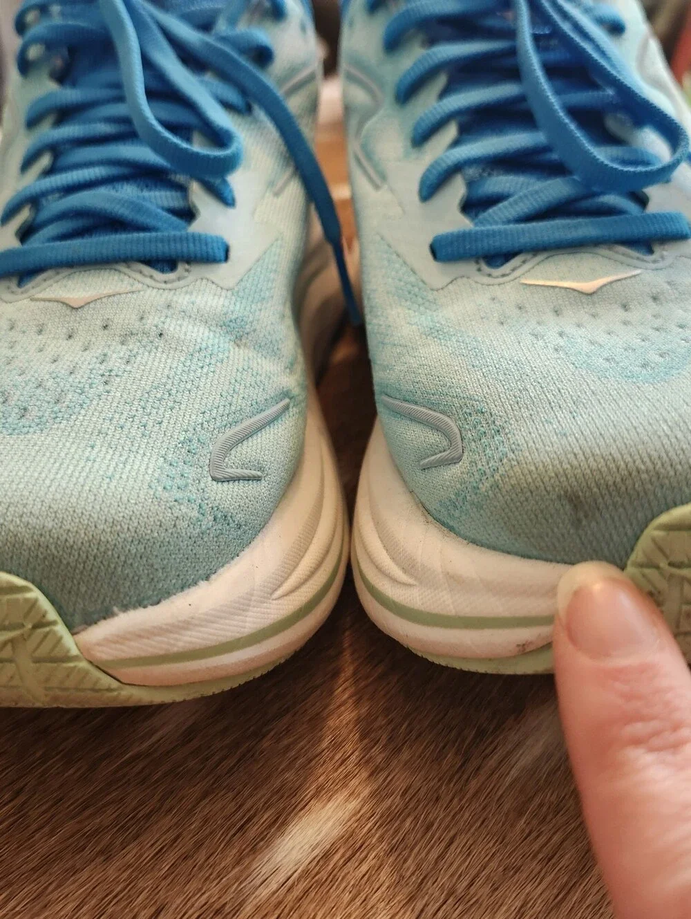 Hoka Clifton 10 Turquoise and White Shoe 7.5 - Picture 4 of 6